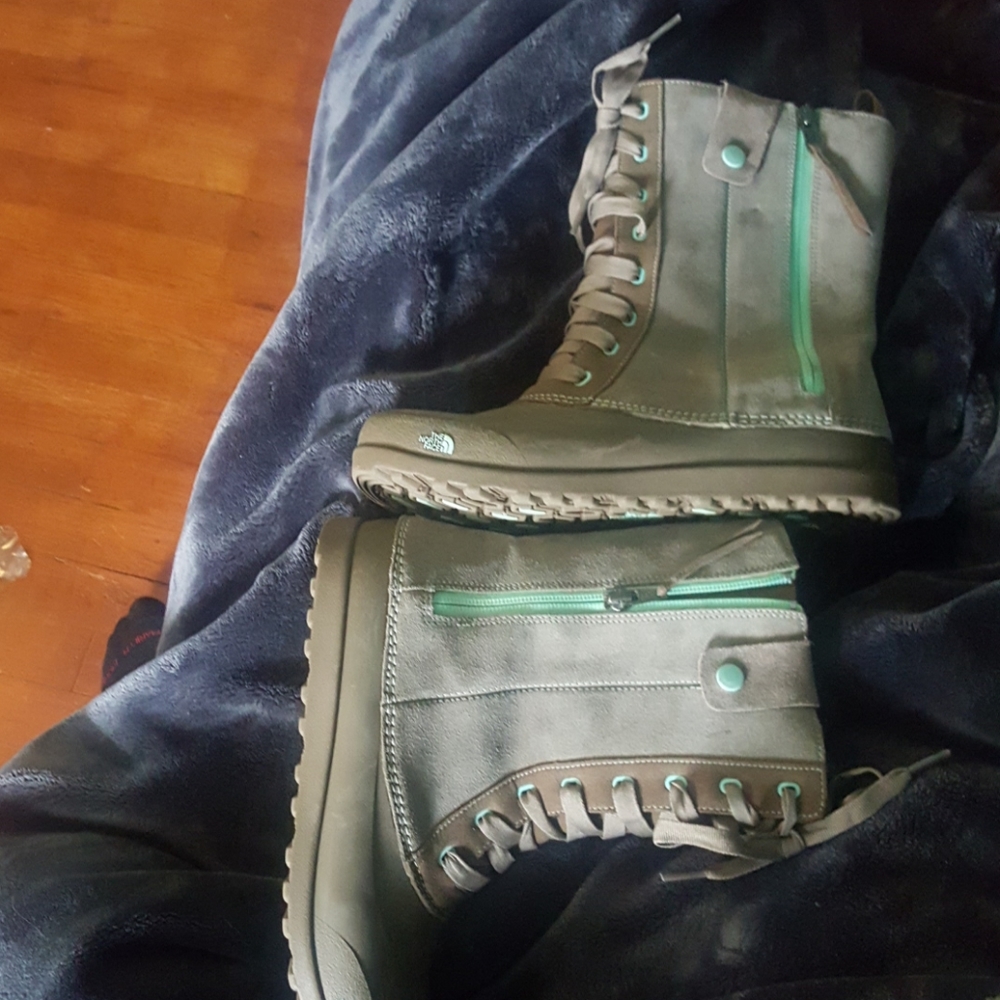 North face Winter Boots